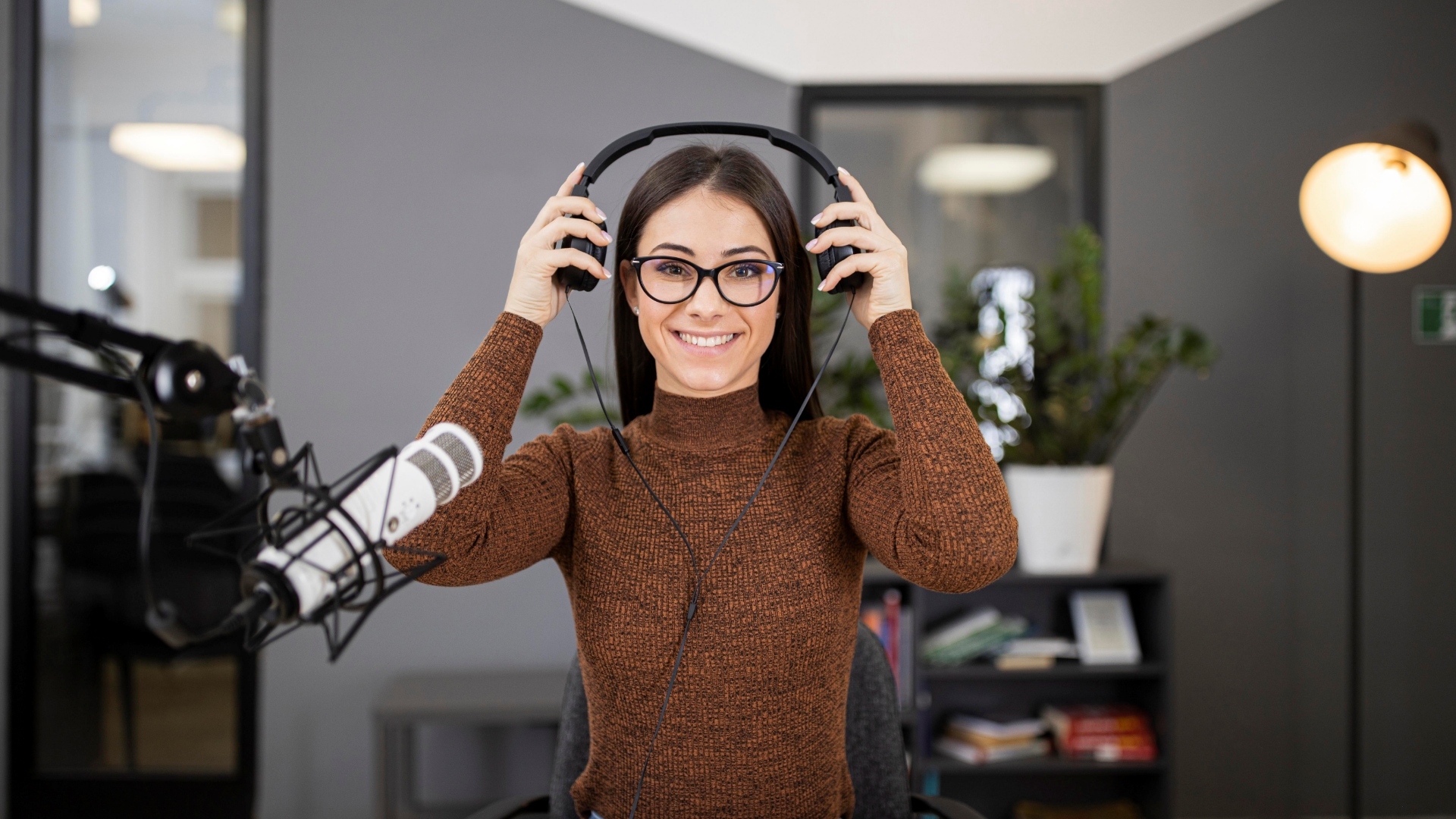 Come Guadagnare con i Podcast: Diritti d’Autore, Accesso Condizionato e Pubblicità