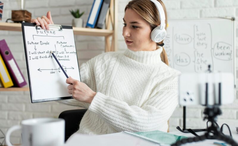 Podcasting educativo: il format “Listen And Learn”